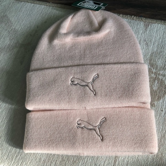 💙Two Puma cream beanie/hats os - Picture 2 of 5